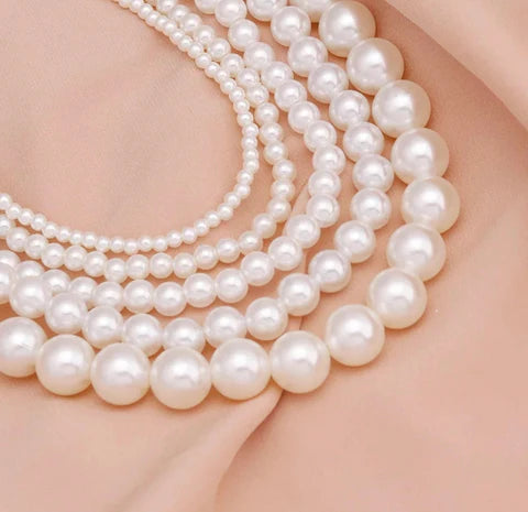 Rivoen Pearl Necklace